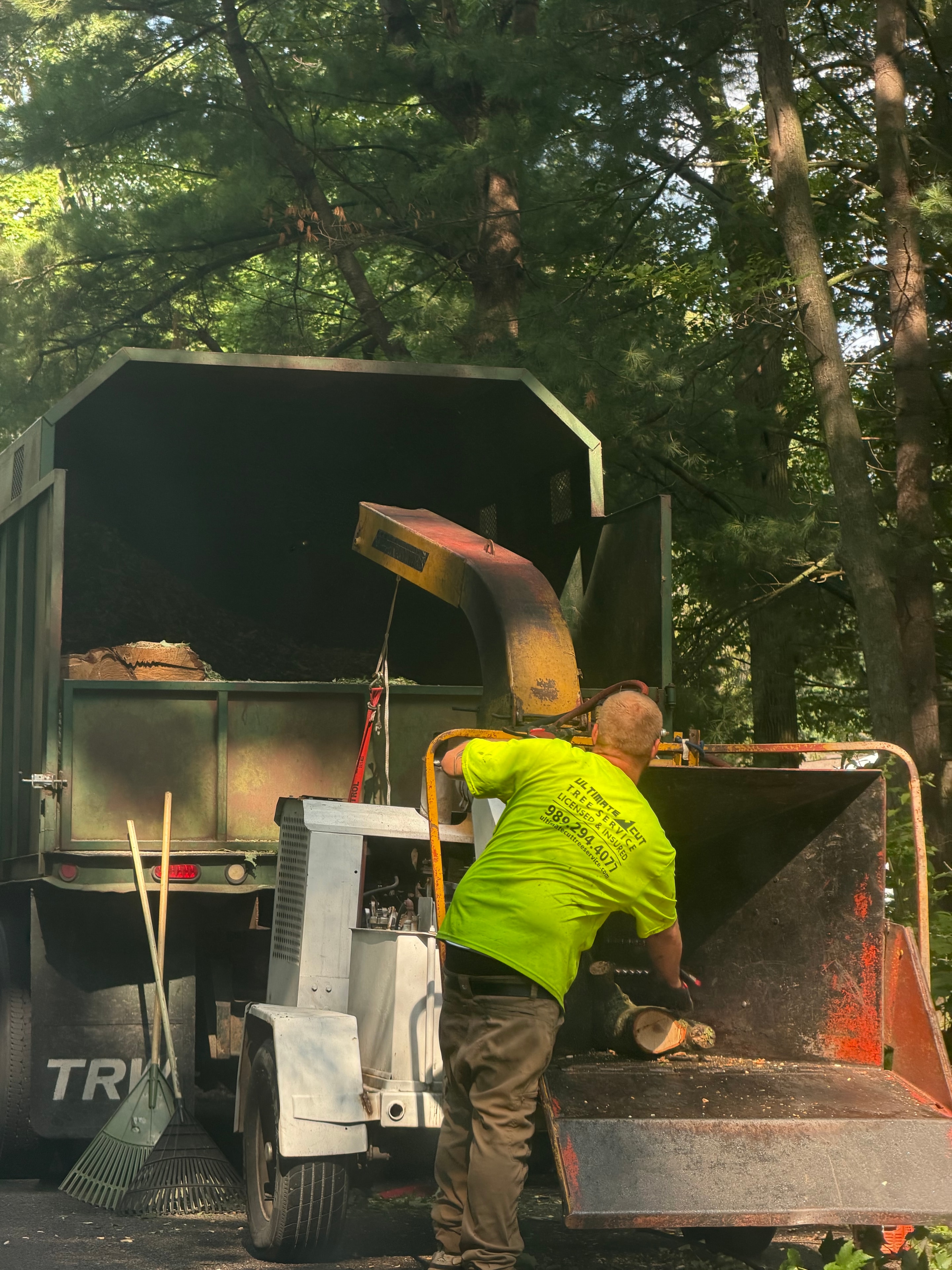 Running the chipper on a residential job