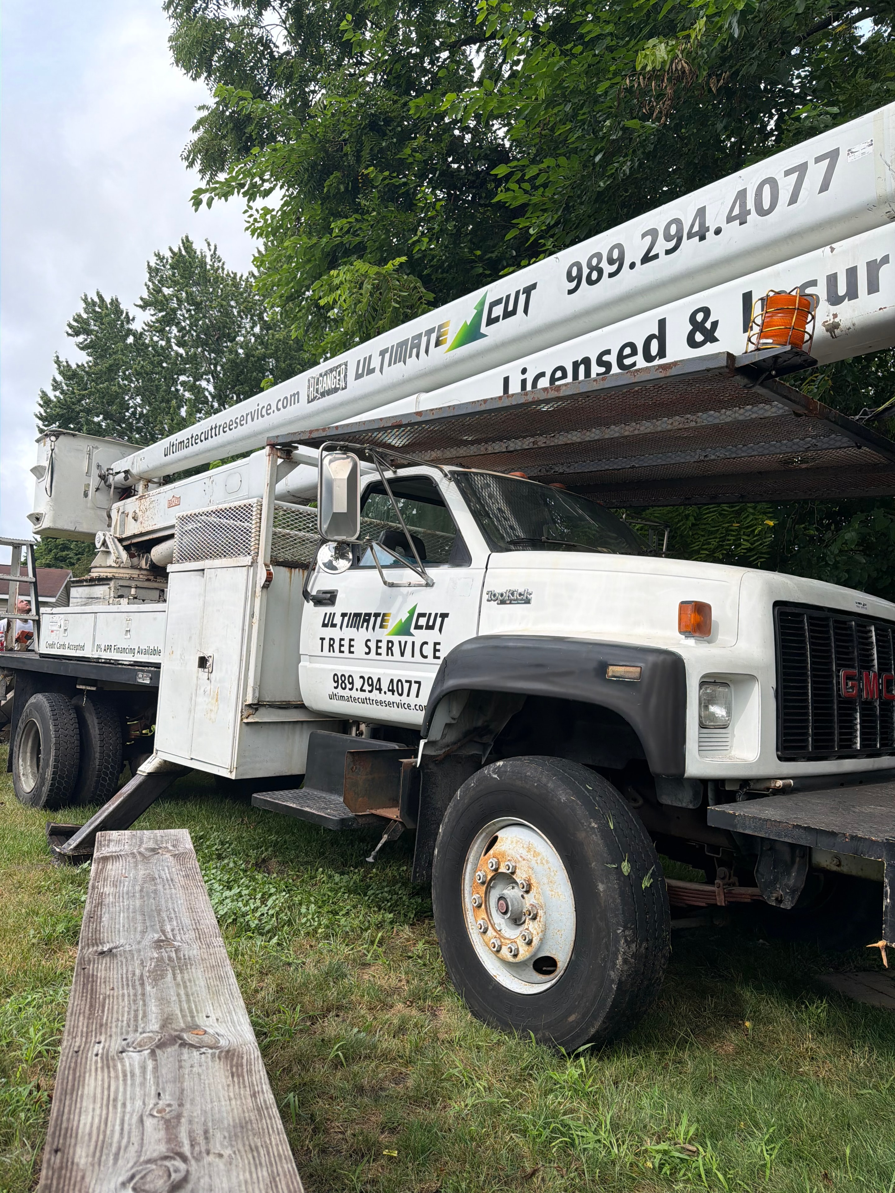 Ultimate Cut boom truck on site